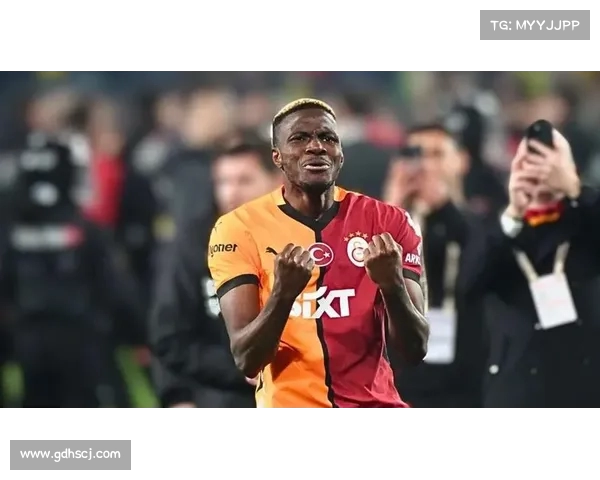 罗马诺:奥斯梅恩告知那不勒斯希望尽快加盟加拉塔萨雷的决定 罗马诺:奥斯梅恩告知那不勒斯希望尽快加盟加拉塔萨雷的决定